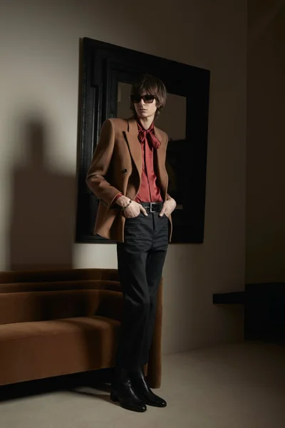 Look 40